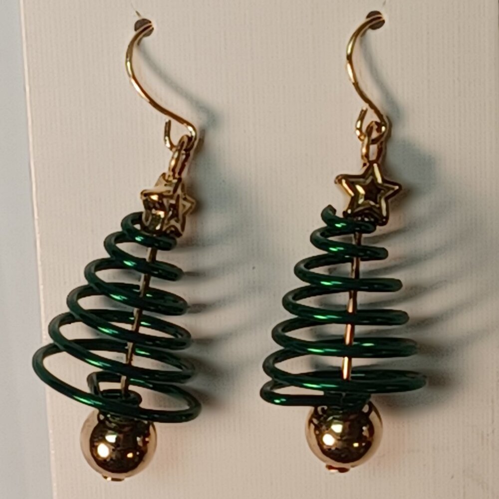 NWT Christmas Earrings MIX N MATCH Faceless Gnomes Santas Hats Trees Holiday Bow